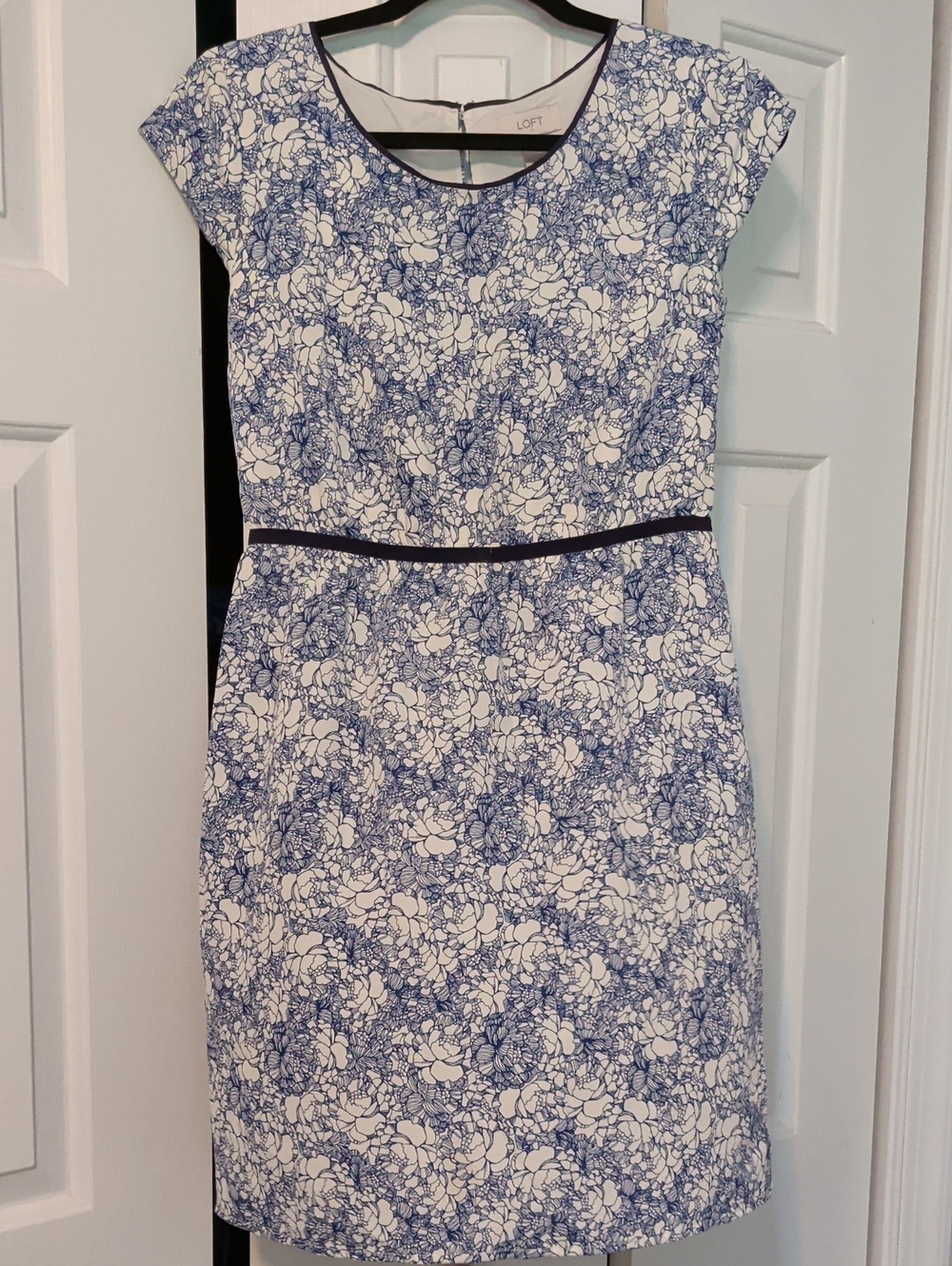 LOFT Blue and White Floral Sheath Dress